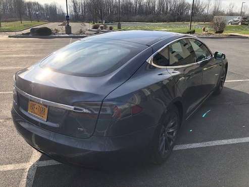 Tesla Model S 75D - cars & trucks - by owner - vehicle automotive sale for sale in Clinton , NY