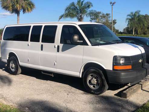2007 Chevy Van - cars & trucks - by owner - vehicle automotive sale for sale in Arcadia, FL