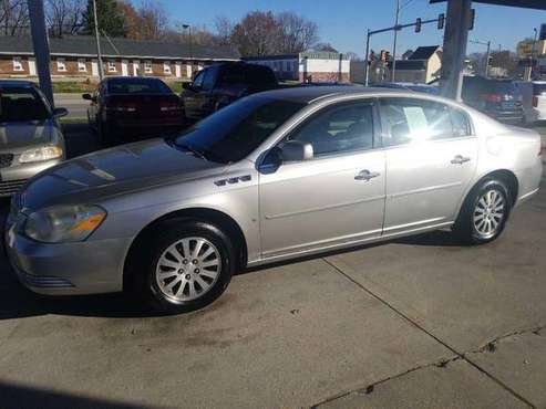 2006 BUICK LUCERNE CX EZ FINANCING AVAILABLE - cars & trucks - by... for sale in Springfield, IL