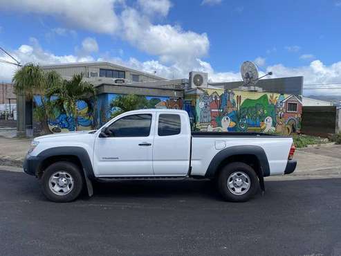SUPER LOW MILES ON A 2013 TOYOTA TACOMA PRERUNNER - cars & trucks -... for sale in Honolulu, HI