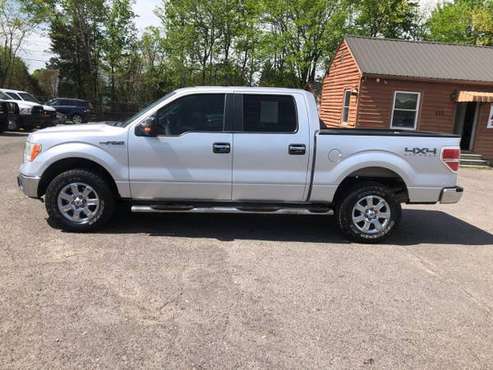 Ford F-150 4wd XLT Crew Cab Pickup Truck Used 1 Owner Carfax Trucks for sale in Greensboro, NC