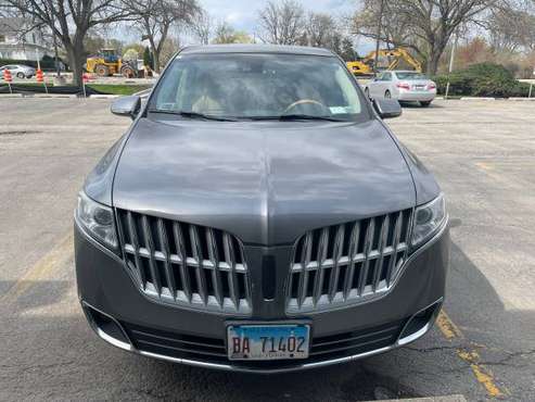 2010 Lincoln MKT for sale in Naperville, IL