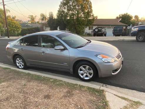 2009 Nissan Altima Hybrid - cars & trucks - by owner - vehicle... for sale in El Cajon, CA