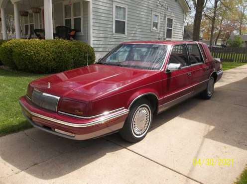 1992 Chrysler New Yorker Fifth Ave for sale in Howell, MI