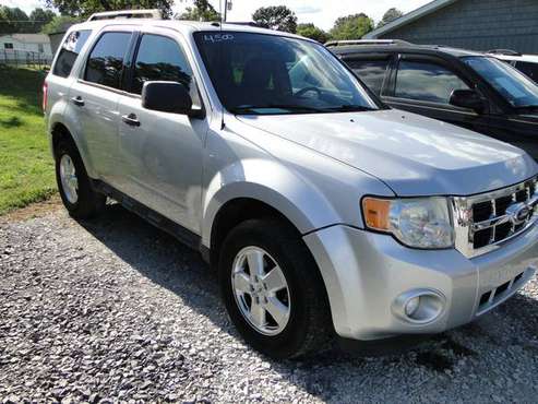 11 Ford Escape XLT - cars & trucks - by dealer - vehicle automotive... for sale in Maryville, TN