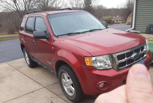 2008 Ford Escape Limited - cars & trucks - by owner - vehicle... for sale in Peoria, IL