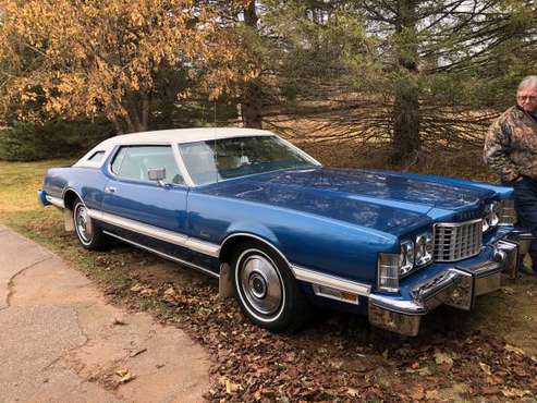 Ford Thunderbird 1976 - cars & trucks - by owner - vehicle... for sale in menominee, WI