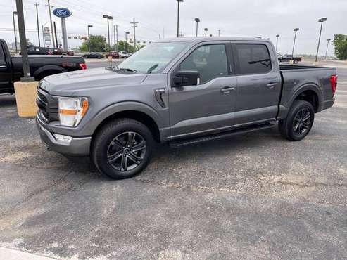 2021 Ford F-150 XLT - - by dealer - vehicle automotive for sale in Pilot Point, TX