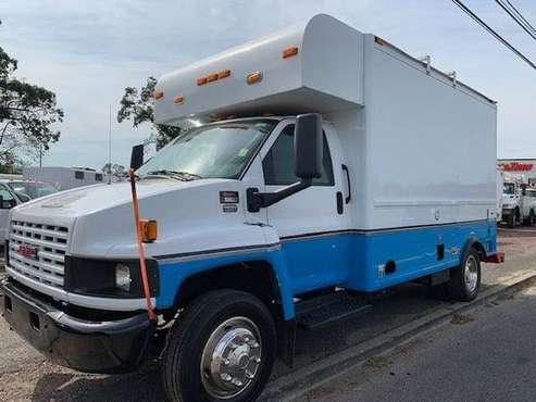 2007 GMC C-5500 SERVICE VAN WITH COMPRESSOR - cars & trucks - by... for sale in Massapequa Park, NY