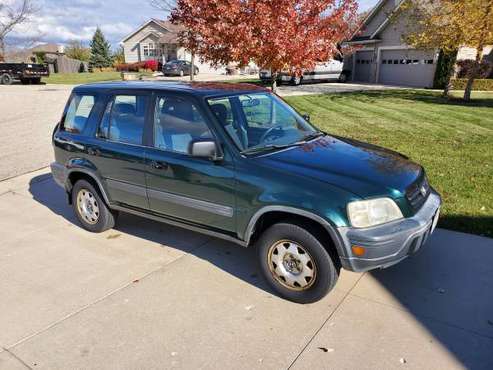 2001 Honda CRV LX - cars & trucks - by owner - vehicle automotive sale for sale in 53158, WI