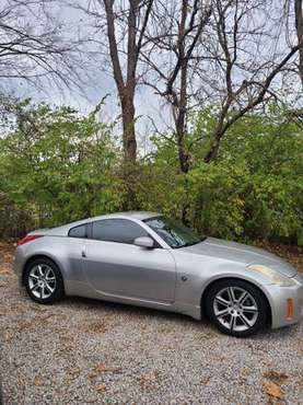 RARE 350Z 6speed Enthusiast - cars & trucks - by owner - vehicle... for sale in Louisville, KY
