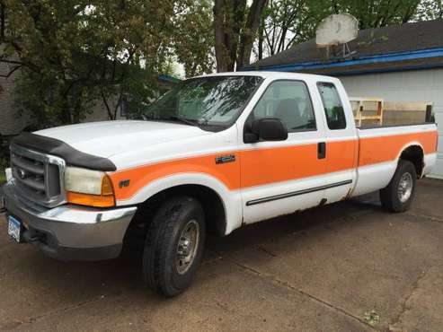 2000 Ford F 250 XLT Super Duty Extended Cab Long Box 2WD With Lift for sale in Minneapolis, MN