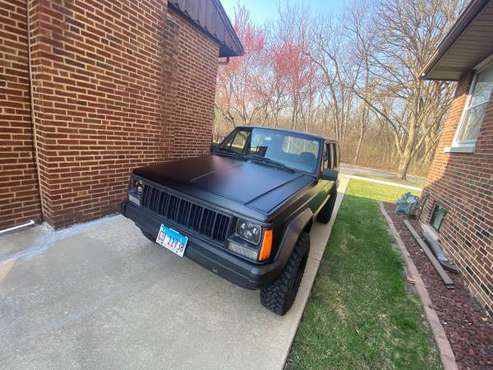 1995 Jeep Cherokee XJ SE, Manual Transmission - - by for sale in North Riverside, IL