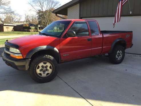 2002 Chevy S 10 ZR 2 - cars & trucks - by owner - vehicle automotive... for sale in Champaign, IL