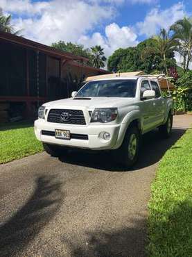 2011 Tacoma - cars & trucks - by owner - vehicle automotive sale for sale in Kealia, HI