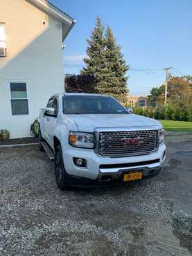GMC Canyon Denali 2017 pickup must see - cars & trucks - by owner -... for sale in New Rochelle, NY