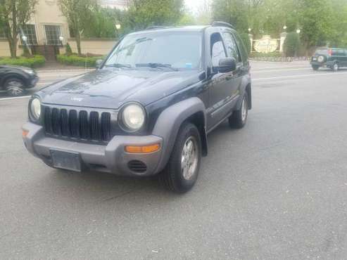 2004 Jeep Liberty 4X4 Automatic Great SUV! - - by for sale in Paterson, NY