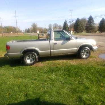 CHEVY S 10 RUNS GOOD - - by dealer - vehicle for sale in Massillon, OH