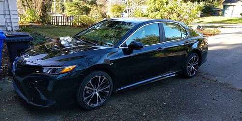 2019 Toyota Camry SE - cars & trucks - by owner - vehicle automotive... for sale in Oak Harbor, WA