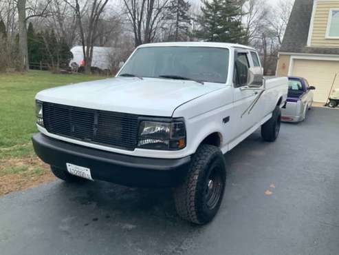 F250 club 4x4 8’ box - cars & trucks - by owner - vehicle automotive... for sale in West Chicago, IL