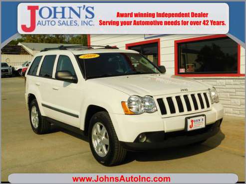 2009 Jeep Grand Cherokee Laredo - cars & trucks - by dealer -... for sale in Des Moines, IA