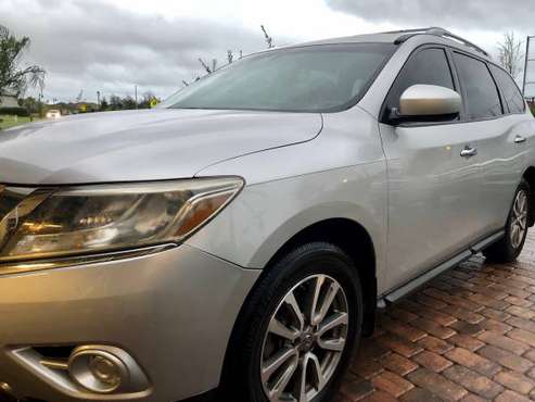 2015 Nissan Pathfinder S - cars & trucks - by owner - vehicle... for sale in Naples, FL