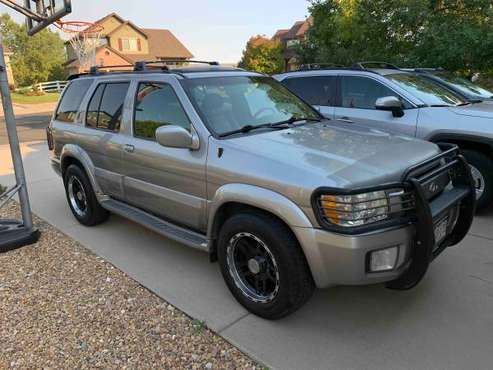 $3,400 - 2001 Infiniti QX4 4x4 - cars & trucks - by owner - vehicle... for sale in Fort Collins, CO