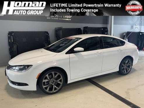 2015 Chrysler 200 S for sale in Ripon, WI