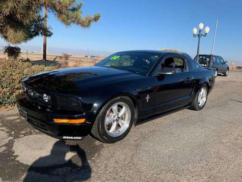 2007 FORD MUSTANG BLACK BEAUTY WE WILL BEAT ANYBODYS PRICE - cars &... for sale in Madera, CA