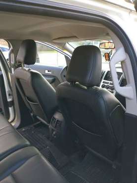 2007 White Ford Edge - cars & trucks - by owner - vehicle automotive... for sale in Flemington, NJ