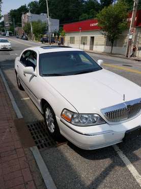 2008 Lincoln Town Car only 44k miles for sale in White Plains, NY