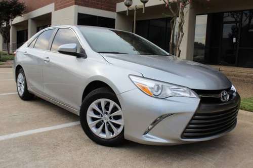 2016 Toyota Camry 4dr Sdn I4 Auto XLE One Owner back camera & NAV for sale in Dallas, TX