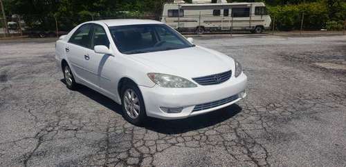 2005 Toyota Camry XLE! Rides Great! for sale in Douglasville, AL