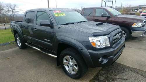 **1-OWNER** 2009 TOYOTA TACOMA SR5 DOUBLE CAB 4X4 - cars & trucks -... for sale in ST CLAIRSVILLE, WV