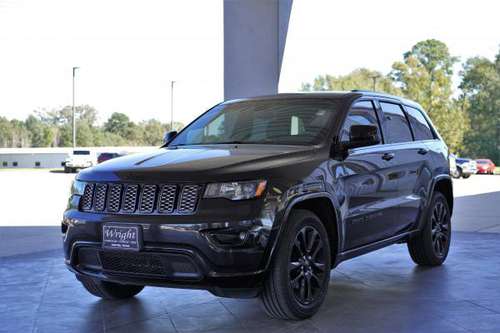 2018 Jeep Grand Cherokee Altitude - cars & trucks - by dealer -... for sale in Center, TX