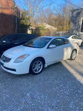 2008 Nissan Altima Coupe - cars & trucks - by owner - vehicle... for sale in Cincinnati, OH