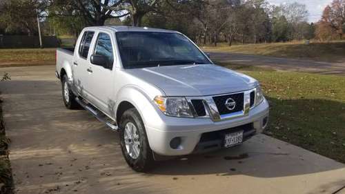 2014 Nissan Frontier, crew cab - cars & trucks - by owner - vehicle... for sale in Jefferson, TX