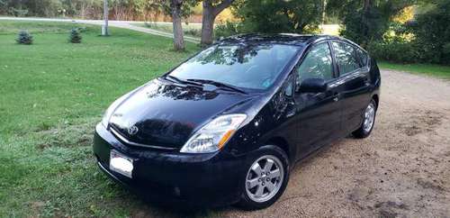 2009 Toyota Prius Touring with extra set of OEM rims & tires for sale in Pardeeville, WI