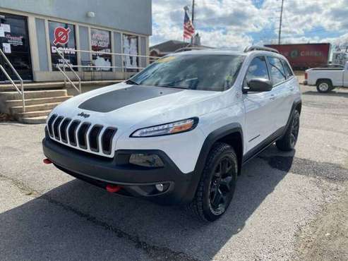 😊==2016 JEEP CHEROKEE TRAILHAWK=**((4X4))**GUARANTEED FINANCING****😊... for sale in Springdale, AR
