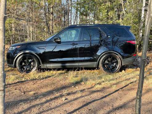 Exceptional 2018 Land Rover Discovery HSE - REDUCED! - cars & trucks... for sale in Marquette, WI