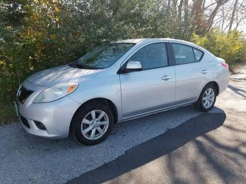 2012 Nissan Versa S CLEAN Carfax 125,007 Miles! - cars & trucks - by... for sale in Fulton, MO