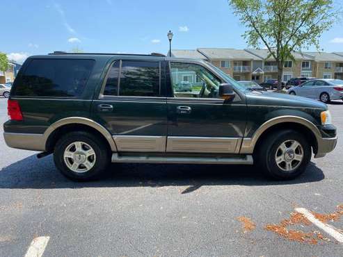 2005 Ford Expedition Eddie Bauer sunroof leather dvd 3 rows - cars & for sale in Richmond , VA