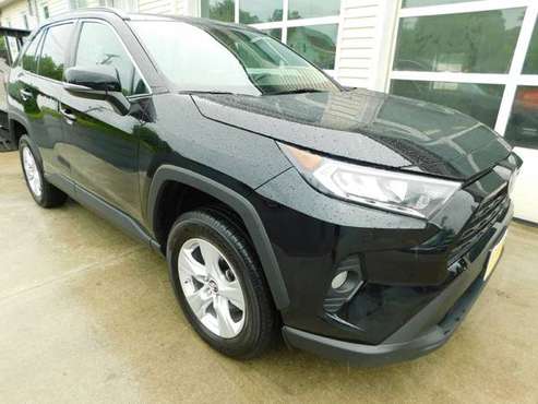 2019 TOYOTA RAV4 XLE AWD~LOADED~LIKE-NEW~REMAINDER FACTORY WARRANTY!... for sale in Barre, VT