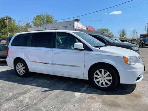 2016 Chrysler Town and Country Touring 2499 Down for sale in Greenwood, IN