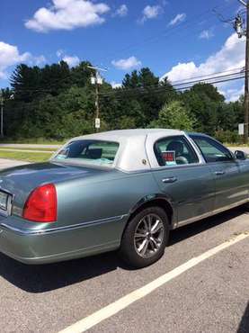 2003 Lincoln Presidential Series Town Car for sale in Nashua, MA