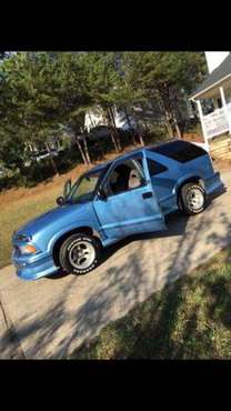 1996 GMC JIMMY - cars & trucks - by owner - vehicle automotive sale for sale in Canton, GA