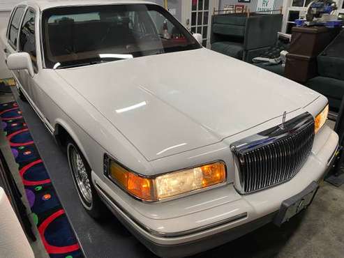 1996 Lincoln Town Car (Reduced) for sale in owensboro, KY