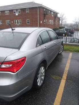 2014 Chrysler 200 - cars & trucks - by owner - vehicle automotive sale for sale in Spring Valley, NY