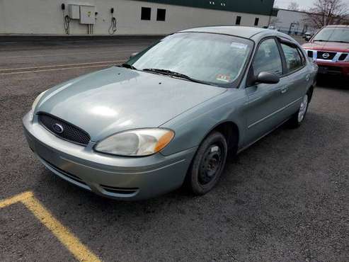2006 FORD TAURUS SE, CLEAN CARFAX NO ACCIDENT - - by for sale in Allentown, PA
