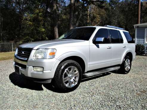 2010 FORD EXPLORER LIMITED!Clean title!No accidents! - cars & trucks... for sale in Pittsboro, NC